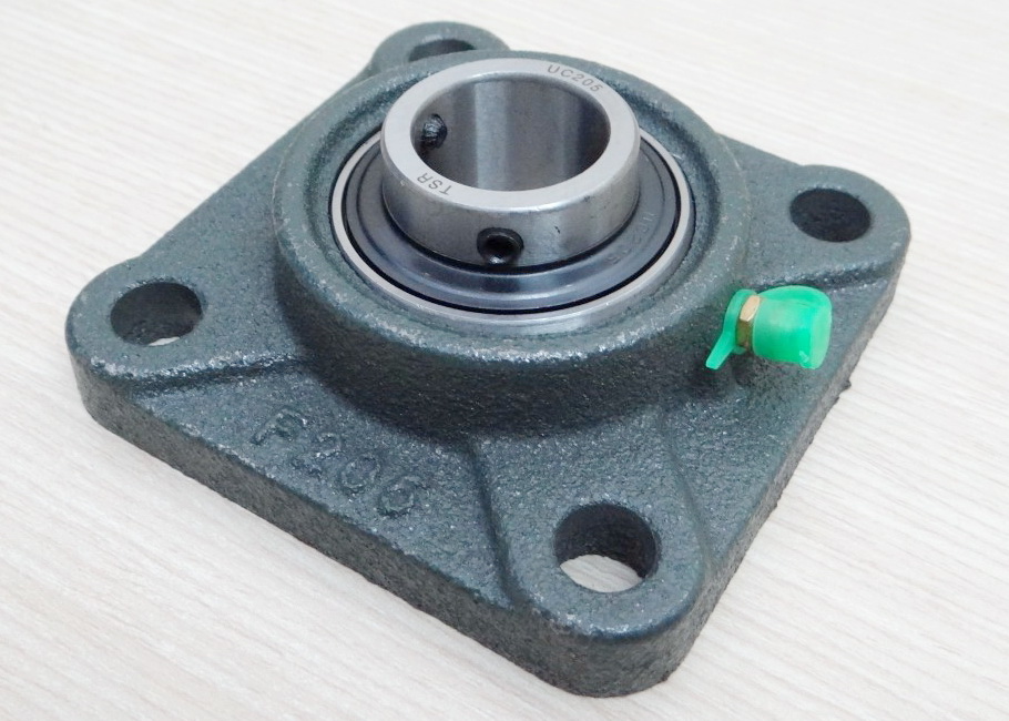 UCF205 Flange Bearing Unit 25mm Cast Iron Housing Self-aligning