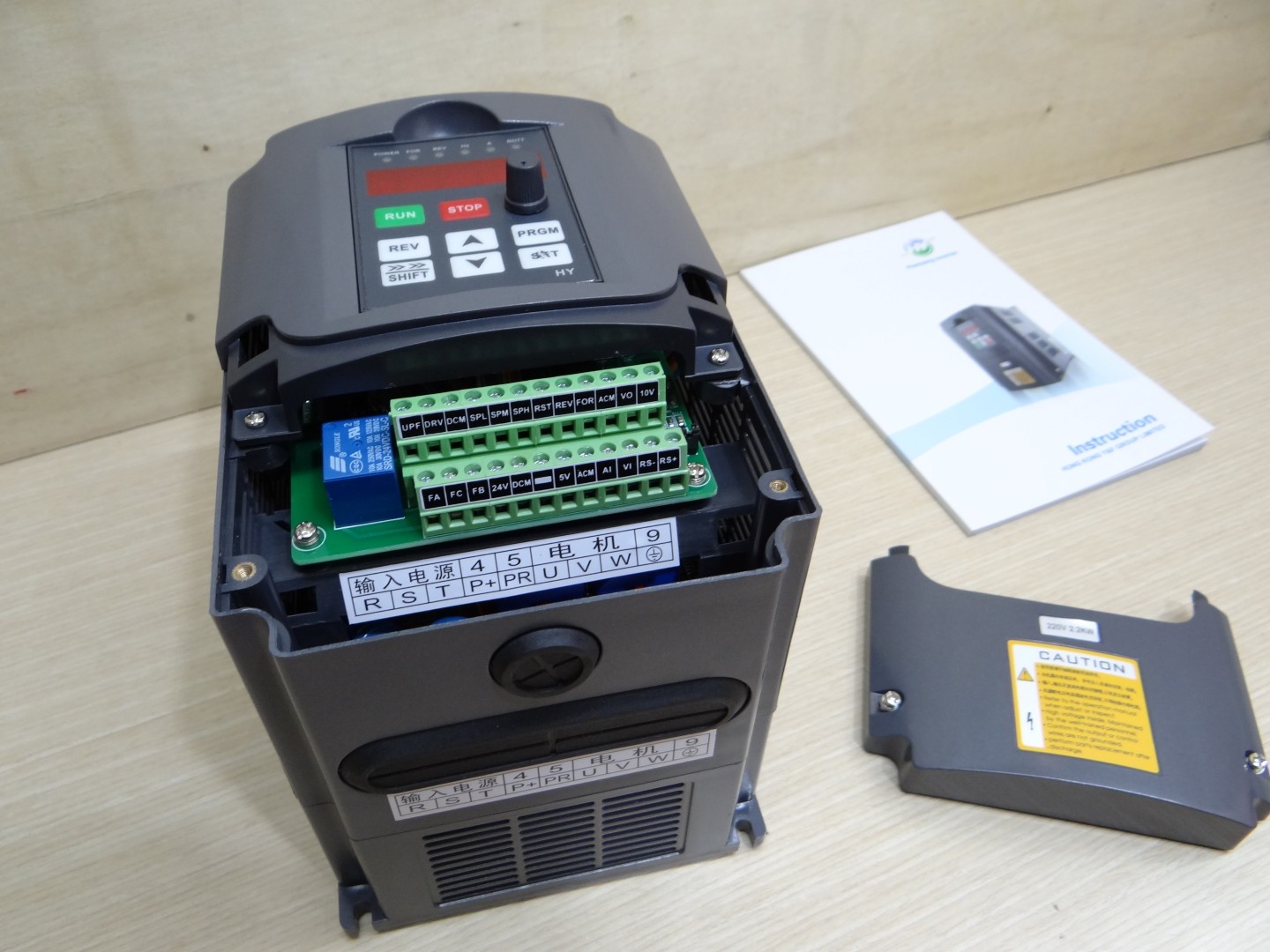 VFD Spindle Inverter 220V 2.2kw (HY02D223B)