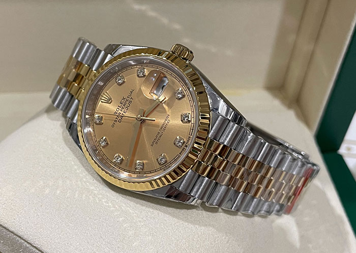 ROLEX DATEJUST 36 MM. YELLOWGOLD EWF