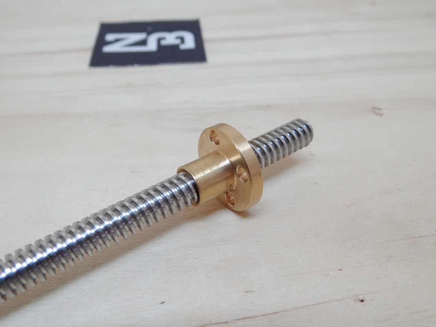 T8 Lead Screw Dia 8mm ยาว 500mm (Lead 2mm) + Copper Nut