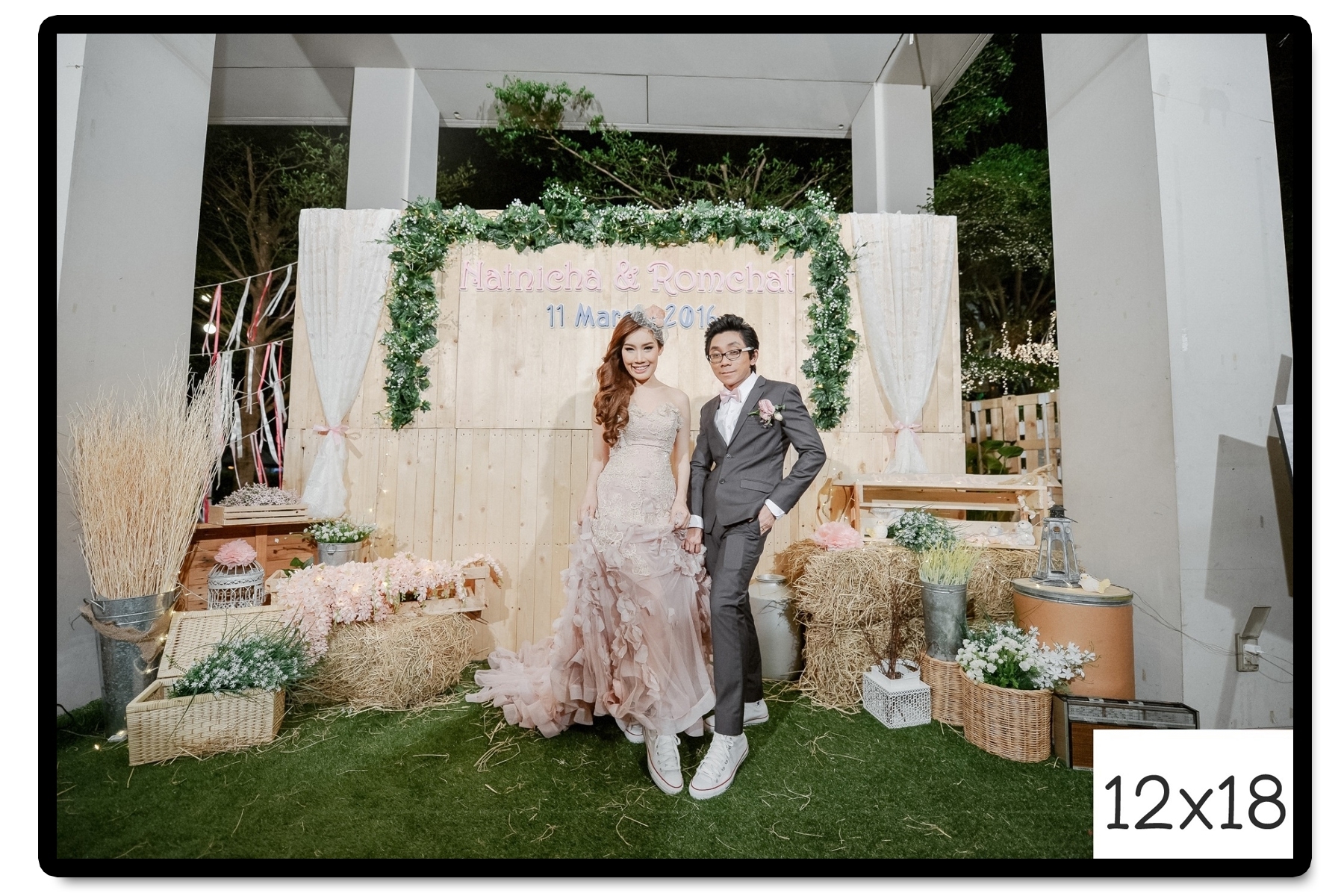 กรอบรูปแต่งงาน รูปภาพกรอบลอย ขนาด 12x18