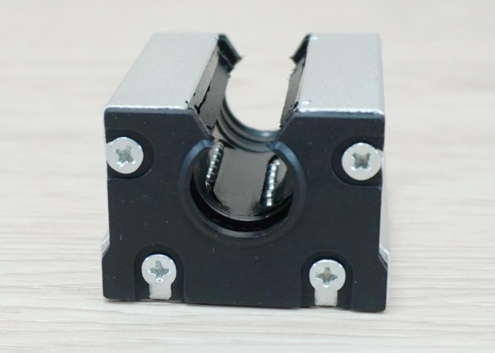 SBR16UU Dust-Proof 16 mm Aluminum Linear Ball Bearing Block