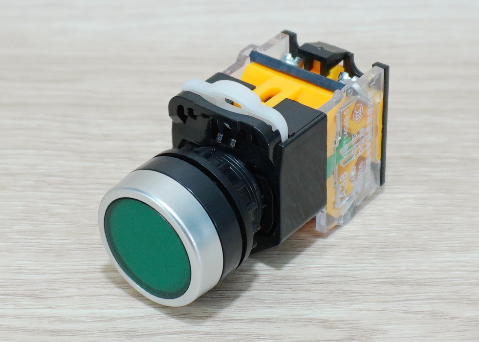 LA38 22mm Flat Head Pushbutton Switch 1NO/1NC Reset (Green กดติด-ปล่อยดับ) LA38-11BN