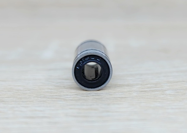 LM6UU (6x12x19mm) Linear Ball Bearing 6mm