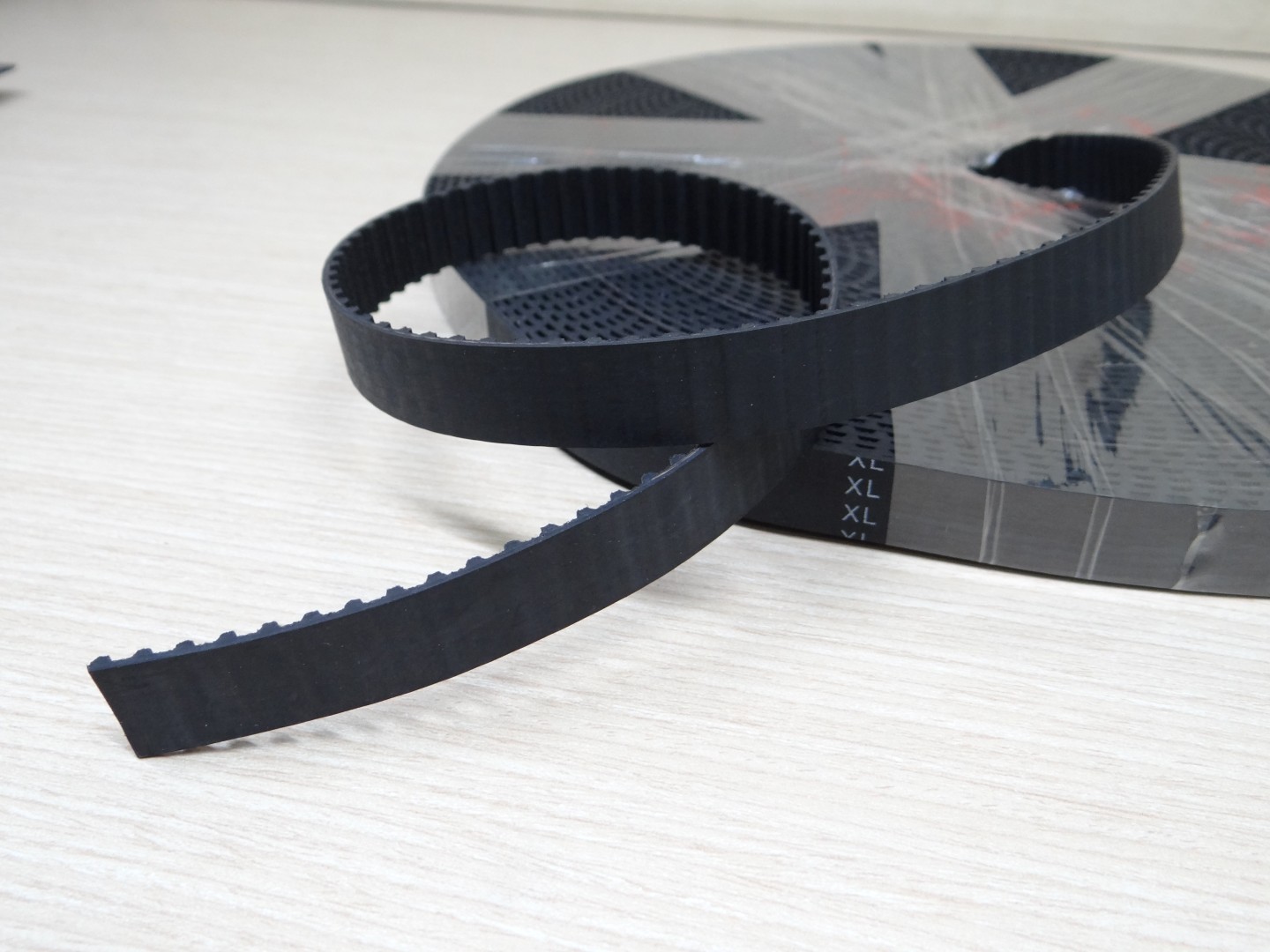 XL-15mm Rubber Open Timing Belt (สานแถบเส้นไฟเบอร์กลาส ราคา/1เมตร)