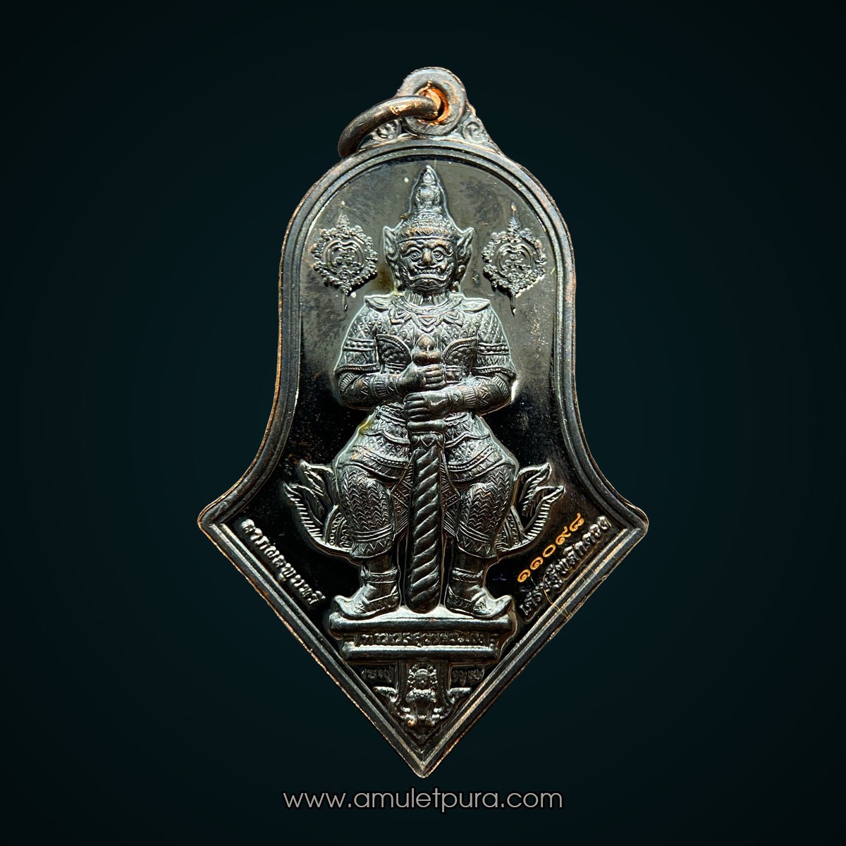 เหรียญจตุเทวประสิทธิ์ พิมพ์ทรงจำปี รุ่นลาภผลพูนทวี เศรษฐีพลิกดวง (เนื้อมหาชนวนรมดำโบราณ) 2 เมตตามหาบารมี 2 ตำนาน สมเด็จพระมหารัชมงคลมุนี (เจ้าคุณธงชัย) วัดไตรมิตร พระครูโสภิตวิริยาภรณ์ (หลวงพ่ออิฎฐ์) วัดจุฬามณี ปี2566 (มีโค้ด หมายเลข 11098)