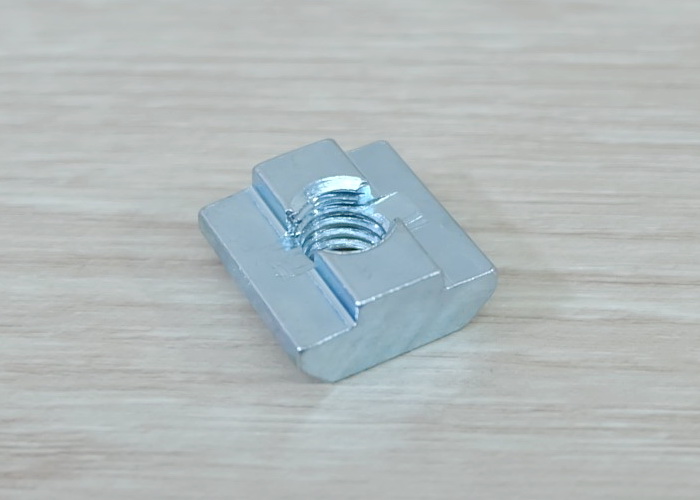 T-Nut M8 (20 ตัว/ชุด) 18x8mm สำหรับ Series 40 Alu Profile