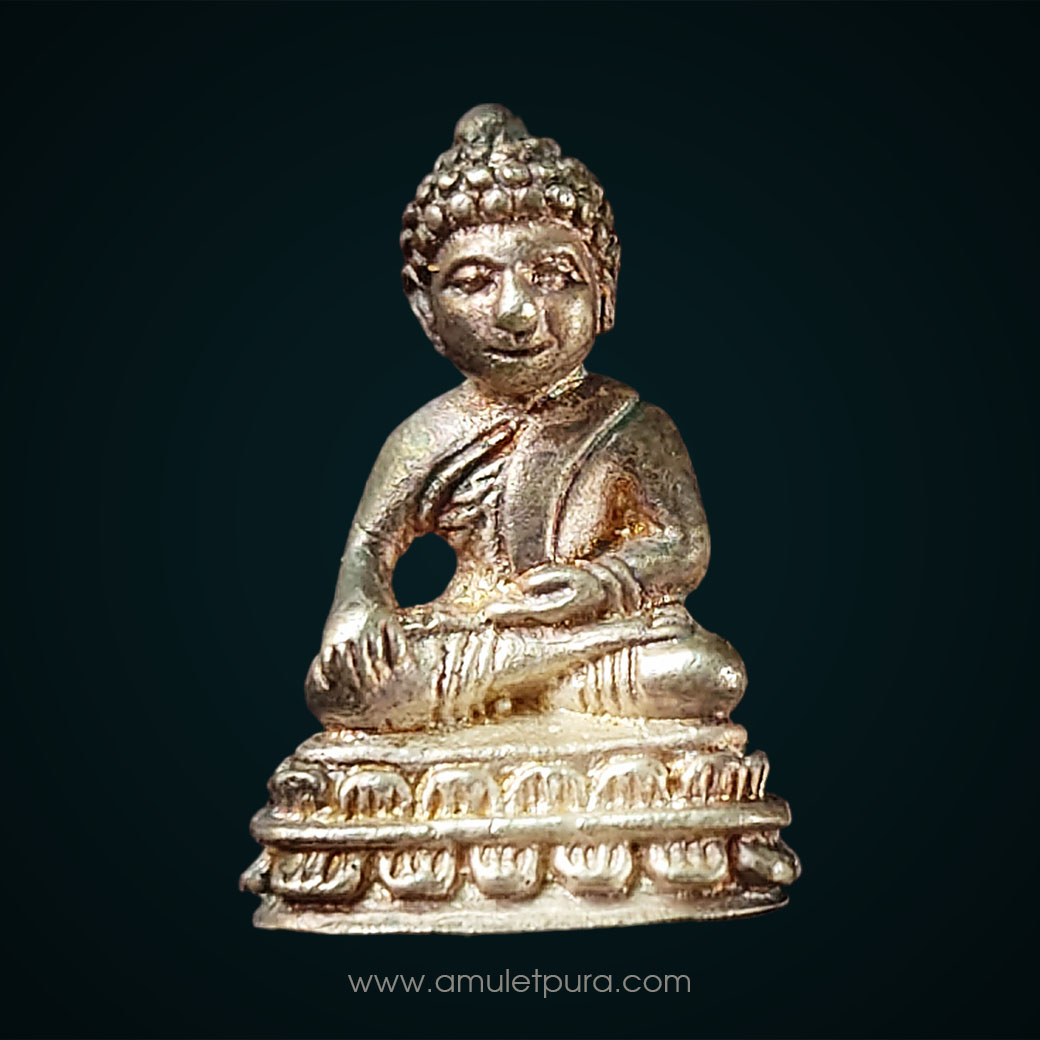 พระชัยวัฒน์เจ้าสัว (จ่อซั่ว) เนื้อเงิน สมเด็จพระญาณสังวร สมเด็จพระสังฆราช วัดบวรนิเวศวิหาร ปี37