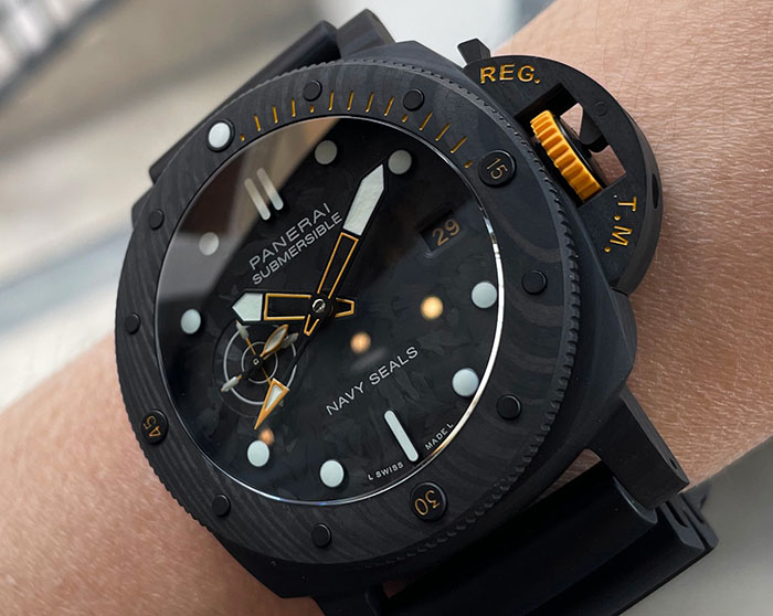 PAM1324 VSF PaneraiCarbotech GMT Navy Seals 44 MM.