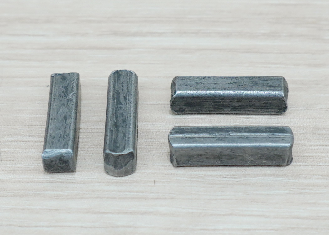 Flat Key Pin 5*5*20 Carbon Steel A-type Round Head Square (แพ็ค 4 ชิ้น)