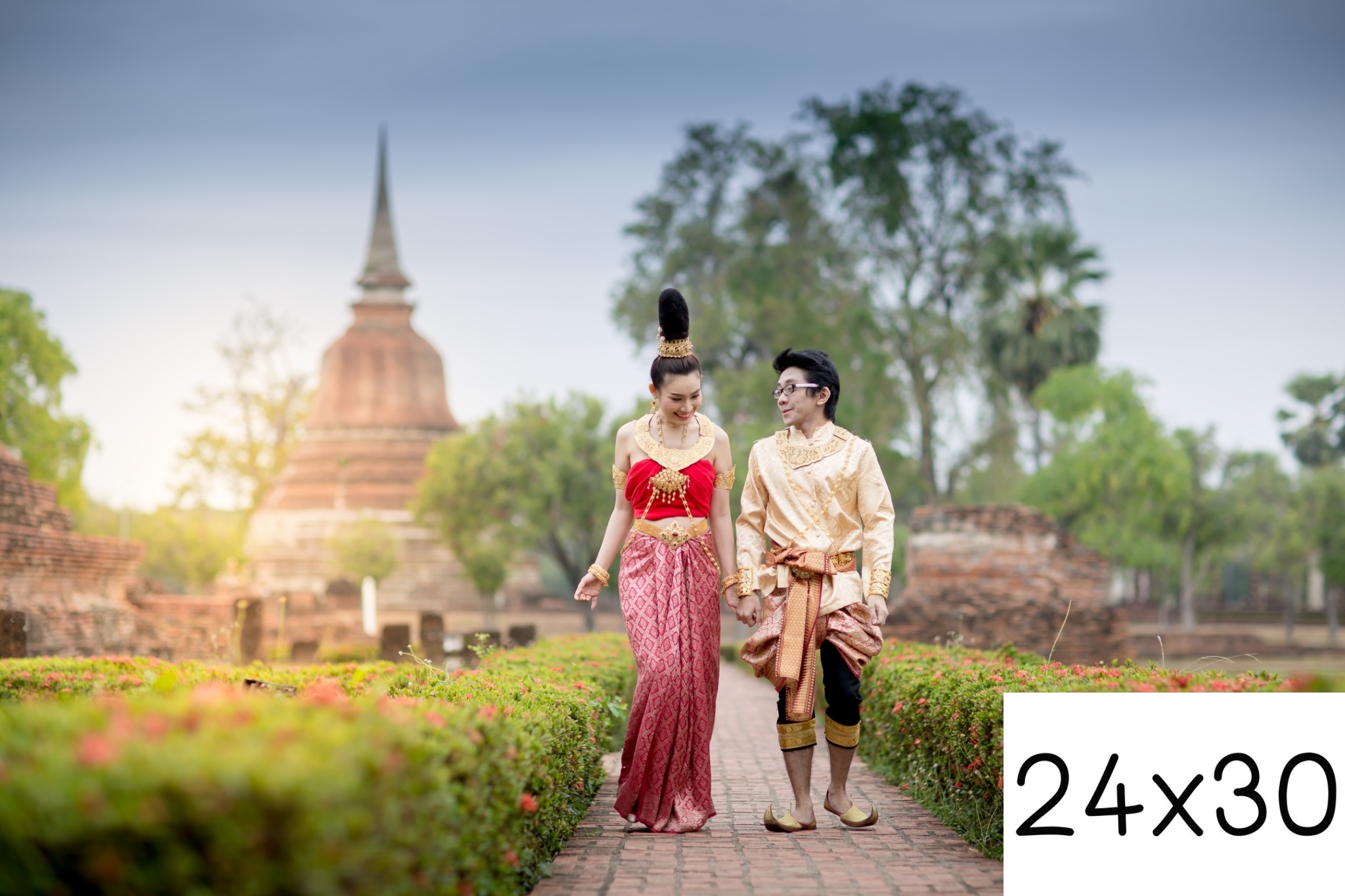 รูปแต่งงาน อัดรูปออนไลน์ ล้างรูปราคาถูก ขนาดอัดรูป 24x30