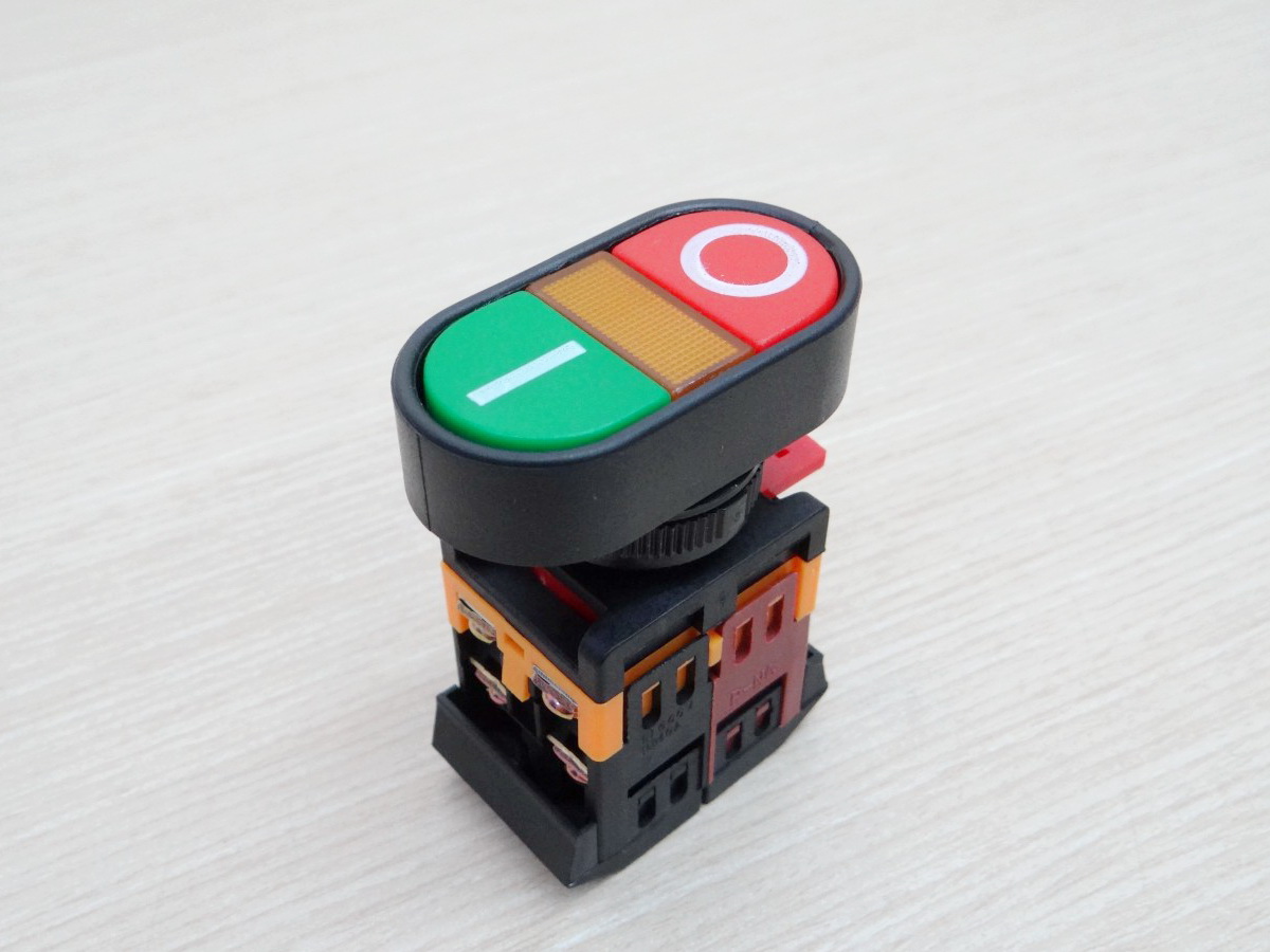 APBB-22N Control Push Button Switch With (220V LED light) Start/Stop 10A/600V (กดติด-ปล่อยดับ)