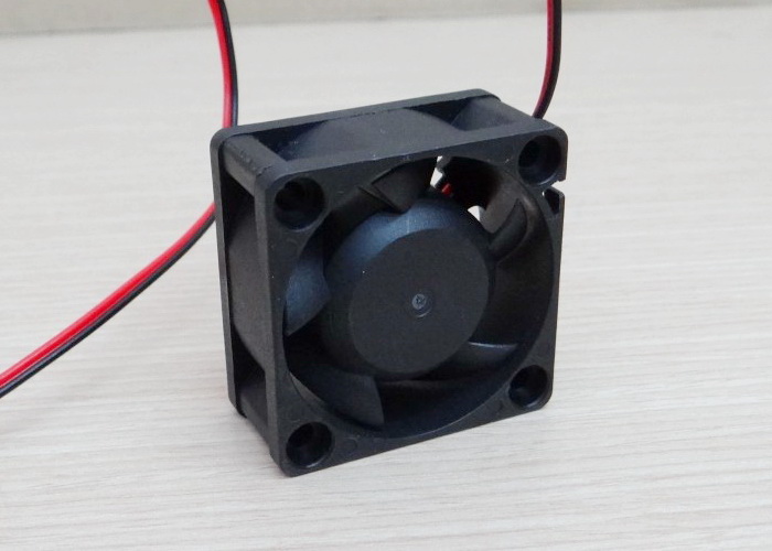 Fan 40 x 40 x20 mm DC 24V (Oil Bearing)