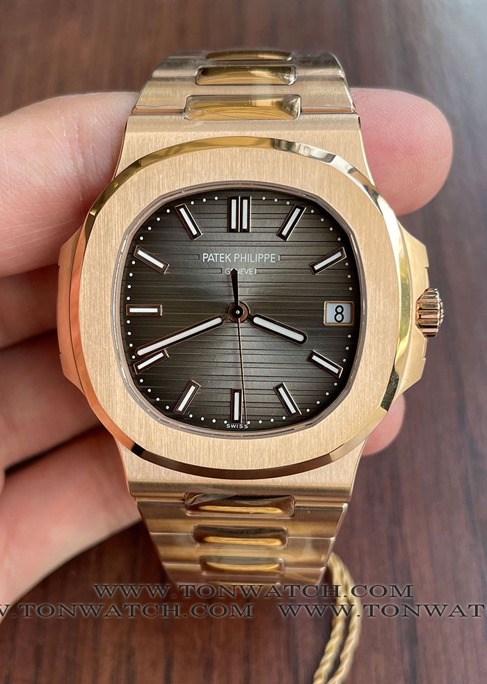 PATEK PHILIPPE NAUTILUS 5711R PPF