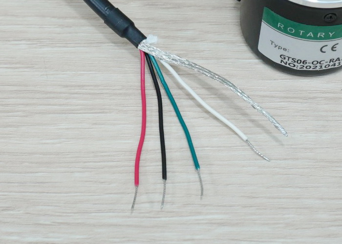 1024P/R Rotary Encoder (GTS06-OC-RA1024A-2M) Shaft 6mm, NPN, 5-24VDC, Cable 2M