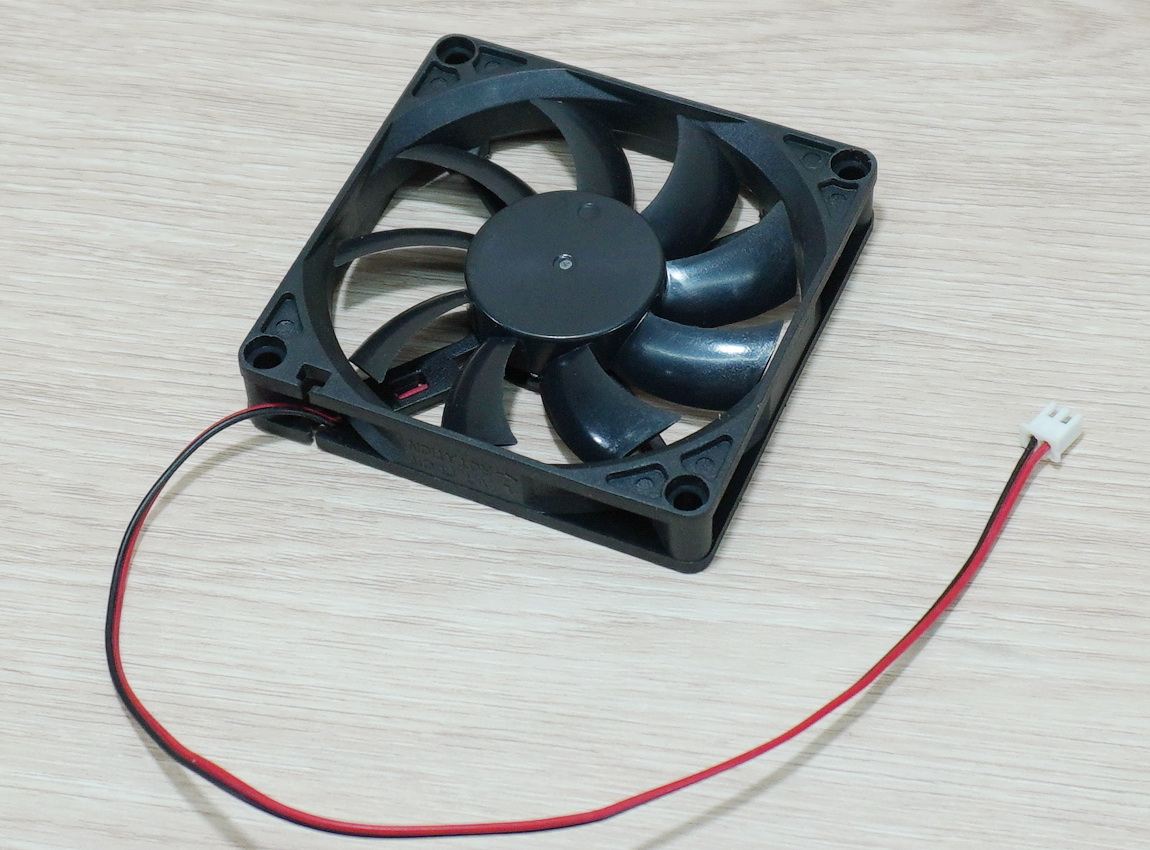 Fan 80 x 80 x 15mm DC 24V (Sleeve Bearing)