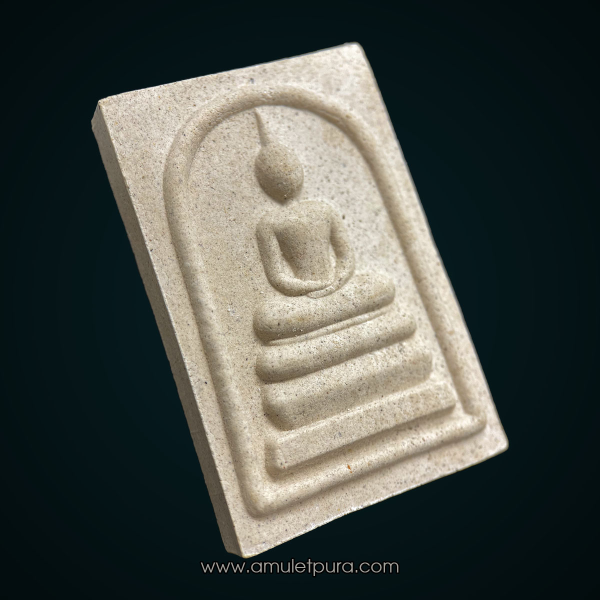 พระสมเด็จรุ่นเสาร์ 5 (เนื้อผงเก่า) รุ่น1 ปี63 หลวงปู่มหาศิลา สิริจันโท วัดโพธิ์ศรีสะอาดแกเปะ จ.กาฬสินธุ์ (มีจีวรหลวงปู่)