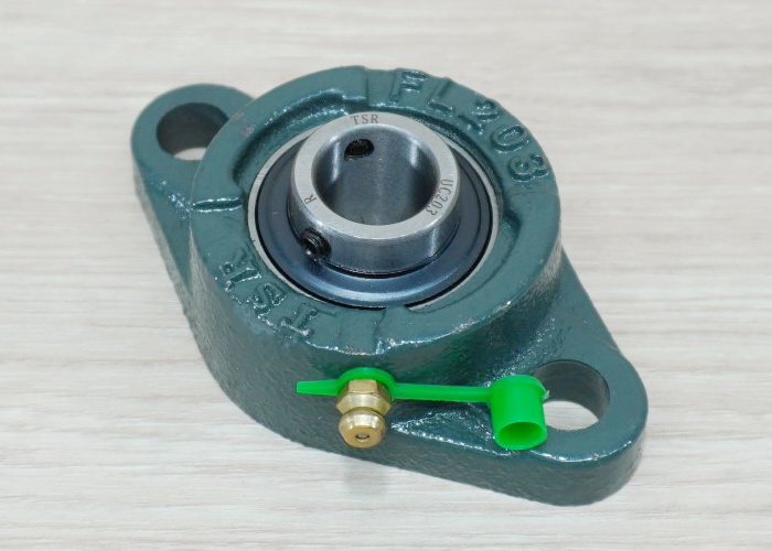UCFL203 Flange Bearing Unit 17mm Cast Iron Housing Self-aligning
