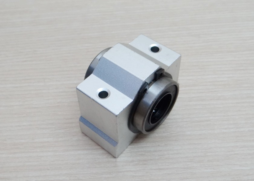 SCV16UU Linear Ball Bearing Block 16mm