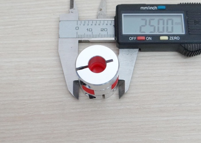 10 x 12 mm XB-Plum Flexible Shaft Coupling D25 L30