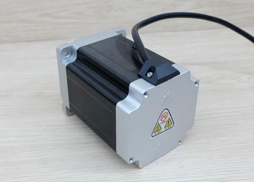 Leadshine - Stepper Motor (Nema34) แรงบิด 8.5N.m 6A Shaft 14mm (86CM85-0-I14)