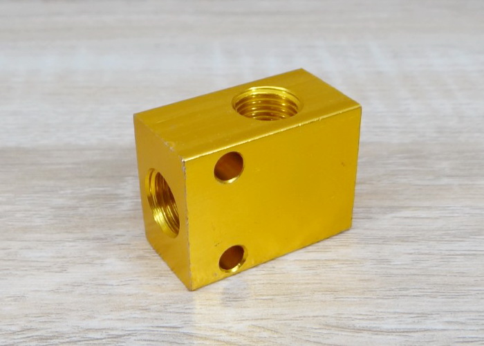 Fixed Block for Mist Coolant System รู 3 ทาง - หัวเกลียว 1/4BSP (12.5mm)