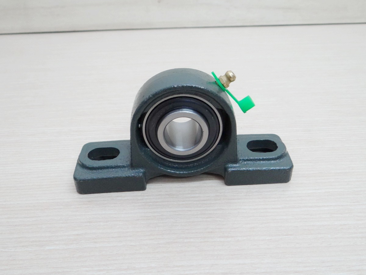 UCP204 Pillow Block Bearing 20mm Cast Iron Housing Self-aligning