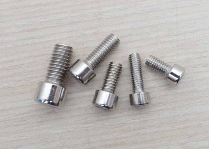 สกรูหัวจมสเตนเลส 201 Screw M6 ยาว 12mm (20 ตัว/ชุด)