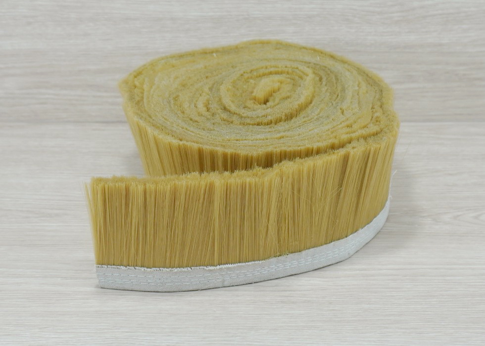 แปรงดักฝุ่น 100mm x 1M Nelon Brush Vacuum Cleaner (Gold)