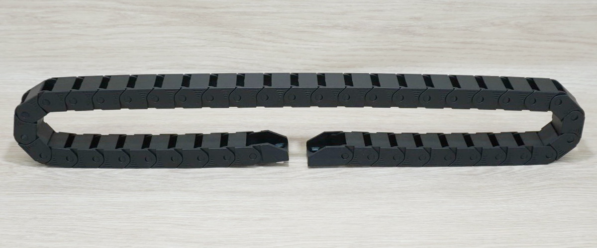 15 X 20 mm Cable Drag Chain R28mm ยาว 1M และ End Connectors