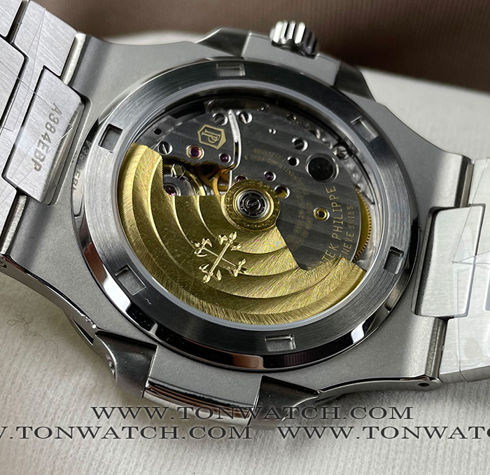 PATEK 5711 OLIVE GREEN 3KF V2