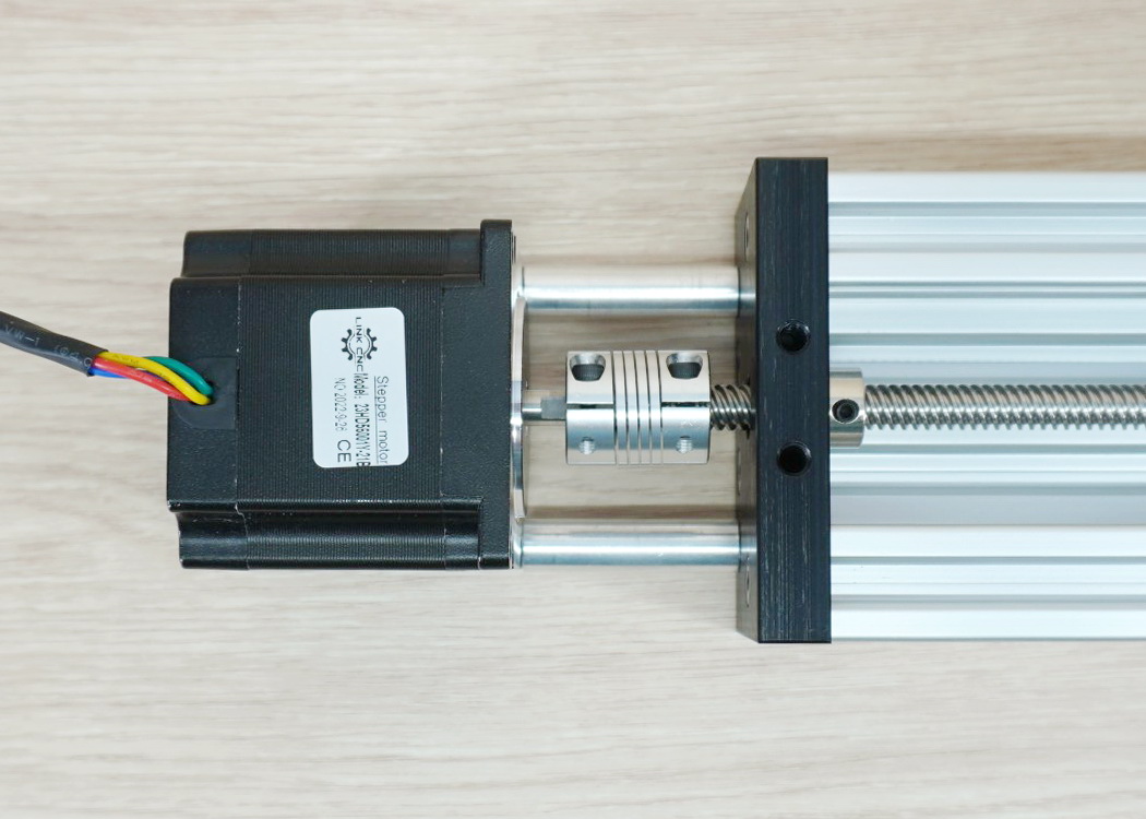 Nema23 + C-Beam Linear Actuator Bundle for the 1000mm (ระยะได้งาน 905mm)