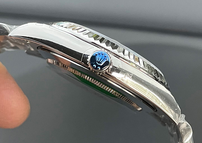 ROLEX Daydate Olive 40MM ( BP )