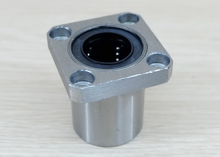 LMK20UU 20x32x42mm Square Flange Linear Ball Bearing 20mm