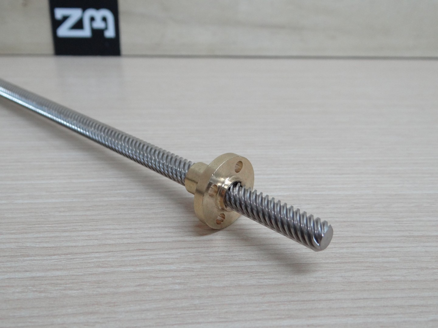 T8 Lead Screw Dia 8mm ยาว 600mm (Lead 12mm) + Copper Nut