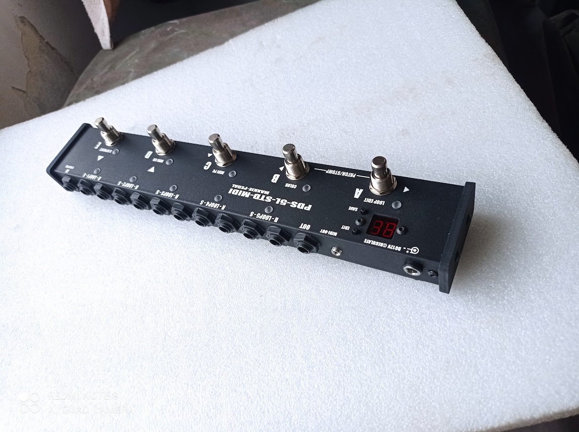 PEDAL SWITCHER PDS-5L-MIDI