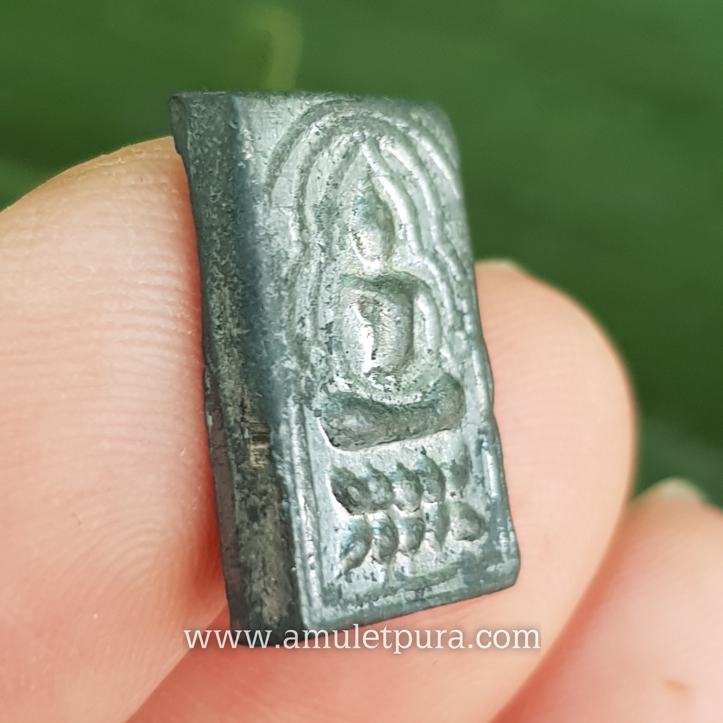 พระหลวงปู่ศุข พิมพ์ประภามณฑลหลังลายมุ้ง (เนื้อชินตะกั่ว) ปี14 วัดปากคลองมะขามเฒ่า จ.ชัยนาท