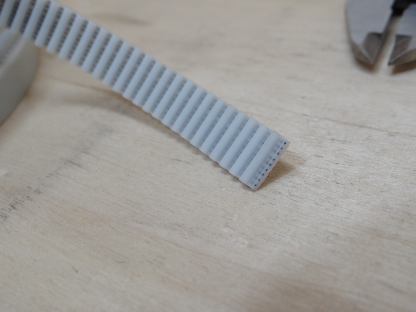 HTD-3M-10mm PU Timing Belt Steel Core สีขาว (สานแถบเส้นเหล็กในสายพาน ราคา/1เมตร)