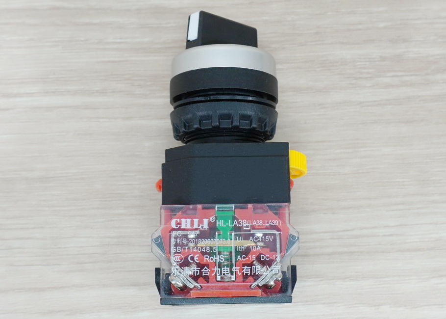 LAY38-11X2 AC400V 10A (2-Position) Industrial Selector Rotary Switch (On-Off) self-locking