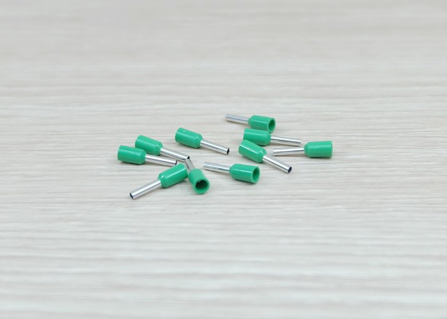 E1008 (Green) Terminal เหมาะกับสาย 18AWG (แพ็ค100ชิ้น)