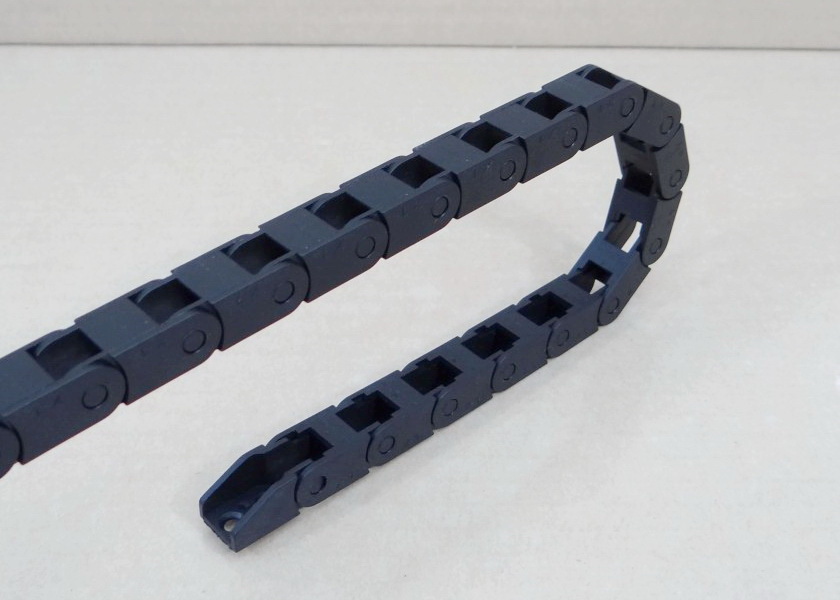 7 X 7 mm Cable Drag Chain R25mm ยาว 1M และ End Connectors