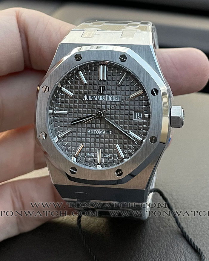 AP Royal Oak 15450 GREY 37mm. ZF