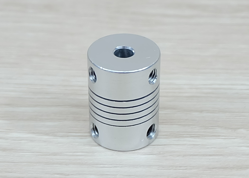 5 x 5 mm RS-Flexible Shaft Coupling D20 L25 mm