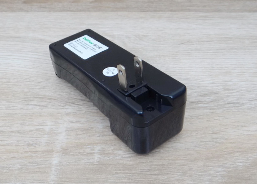 Delipow 5W 18650 DC Battery Power Charger DLP-182