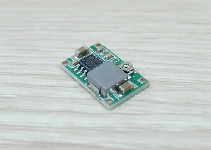 Mini-360 DC Step-down module - Better than LM2596
