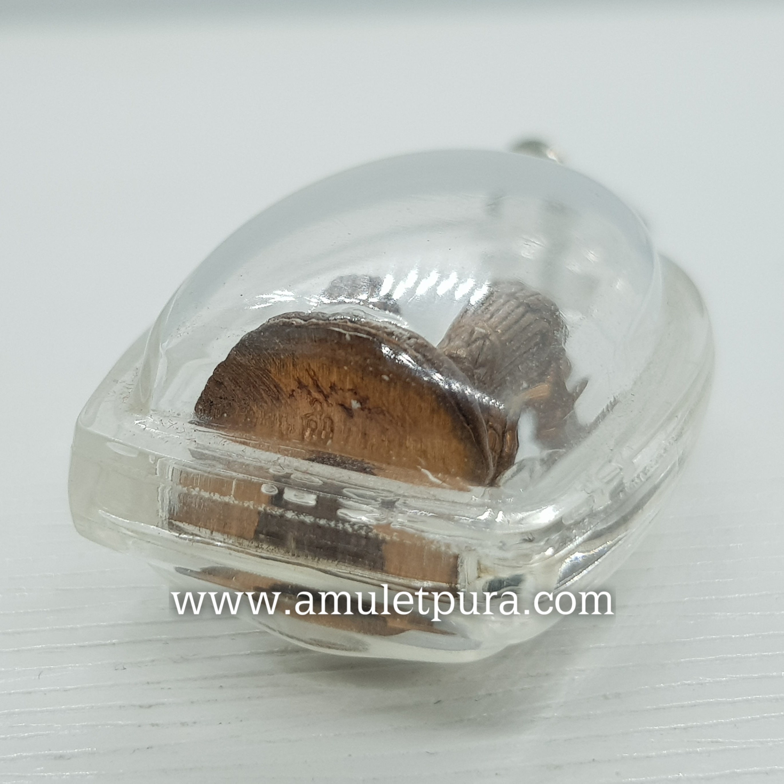 หนุมาน รุ่นแรก(พิมพ์ใหญ่ ทองแดง)กฐินปี51ครูบาอริยชาติ วัดแสงแก้วโพธิญาณ จ.เชียงราย(มีโค้ดใต้ฐาน อุดผงพรายกุมารหลวงปู่ทิม วัดละหารไร่ พร้อมกันน้ำ)