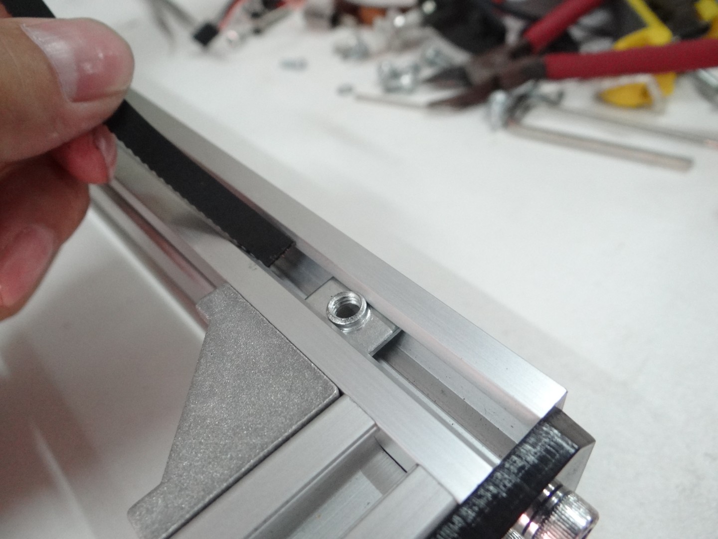 Flat T-Nut M5 Zn-plated (ชุด 20 ชิ้น)