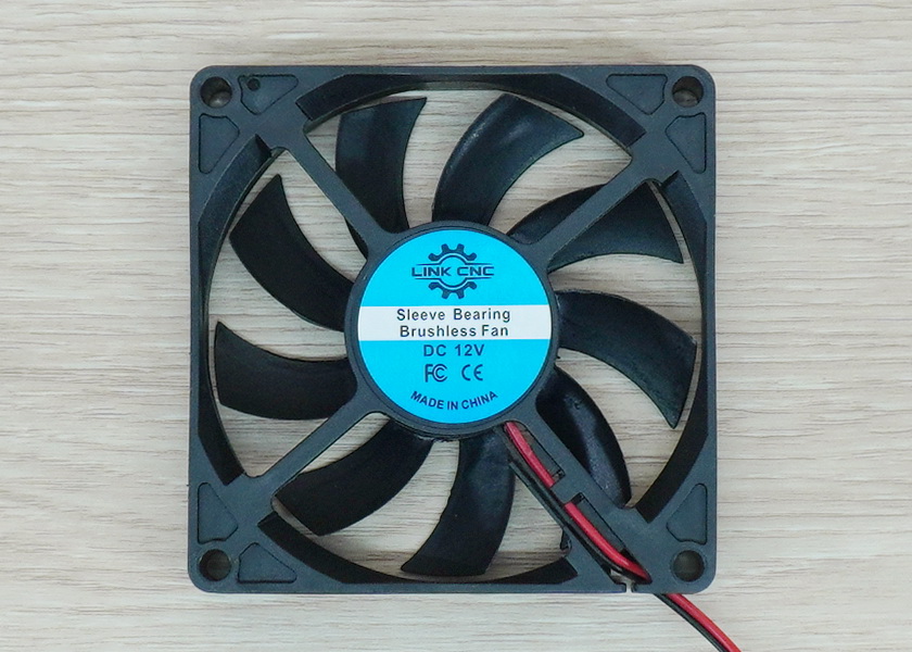 Fan 80 x 80 x 15mm DC 12V (Sleeve Bearing)