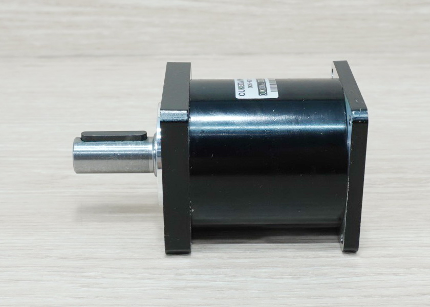 Planetary Gearbox Ratio 20:1 NEMA23 Speed Reducer (Shaft IN 8mm - OUT 14mm)