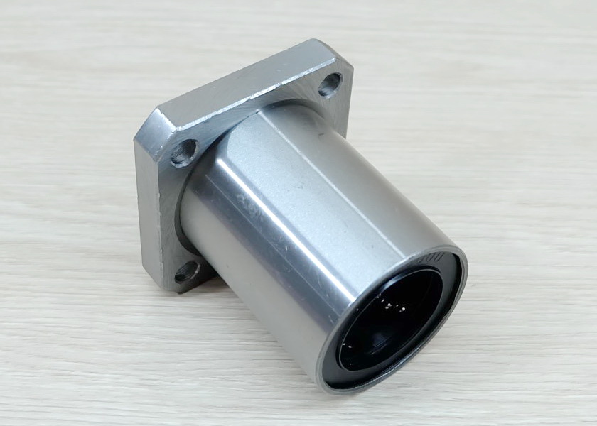 LMK30UU 30x45x64mm Square Flange Linear Ball Bearing 30mm